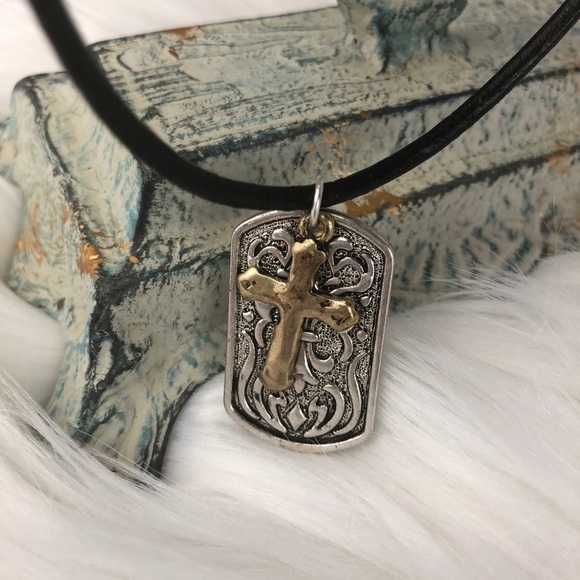 Jewelry - Cross Pendant Necklace